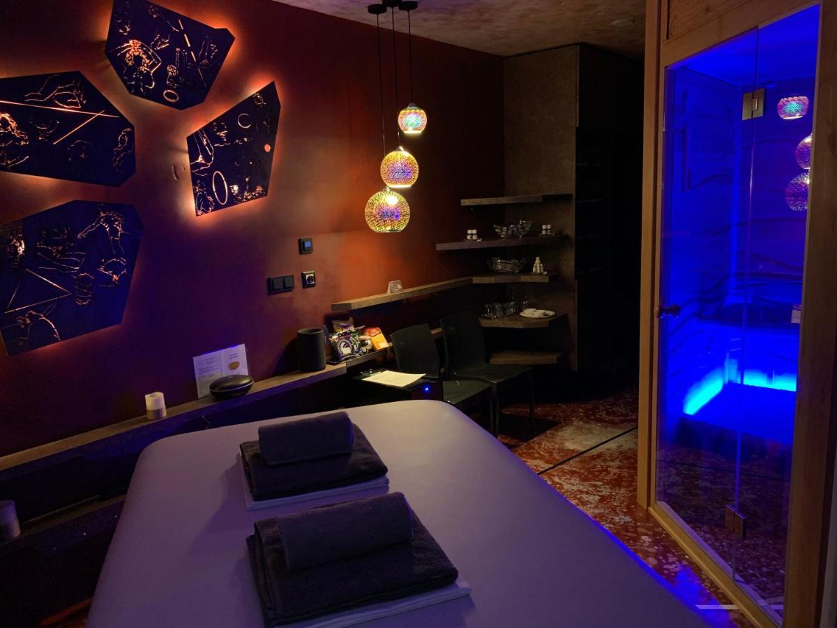 Smarthotel Nezvalova Archa أولوموك المظهر الخارجي الصورة